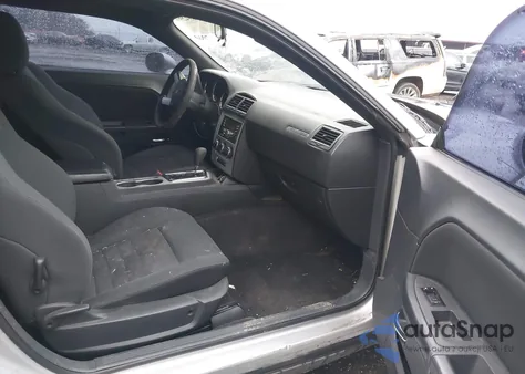 2010 Dodge Challenger Se z USA, uszkodzony, nr VIN 2B3CJ4DV1AH320627